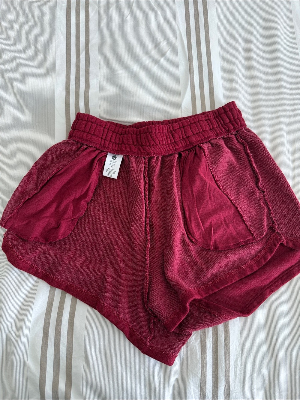 Wine Red Athletic Shorts with Elastic Waistvand - Picture 5 of 5